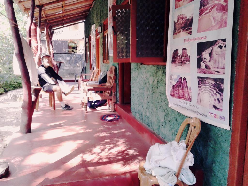 Bluesky Guest House Dambulla Exterior foto
