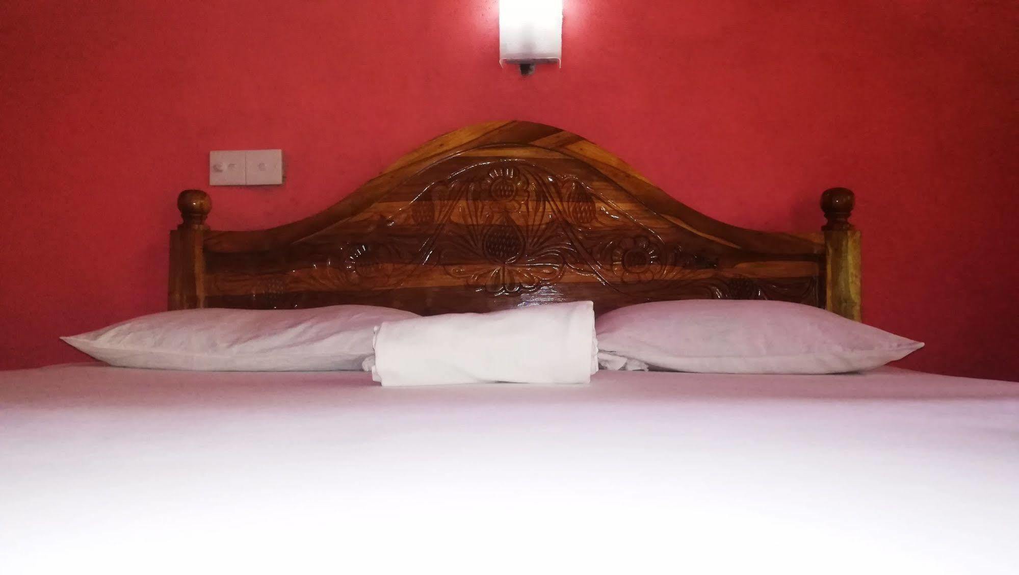 Bluesky Guest House Dambulla Exterior foto