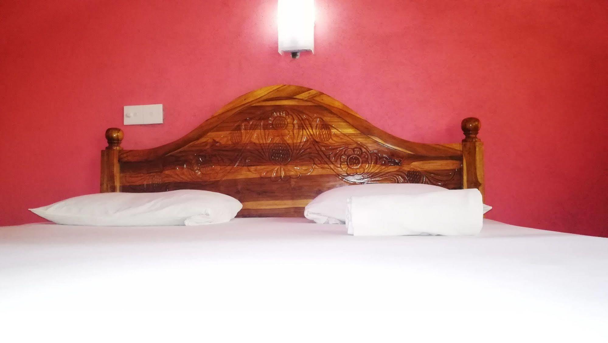 Bluesky Guest House Dambulla Exterior foto