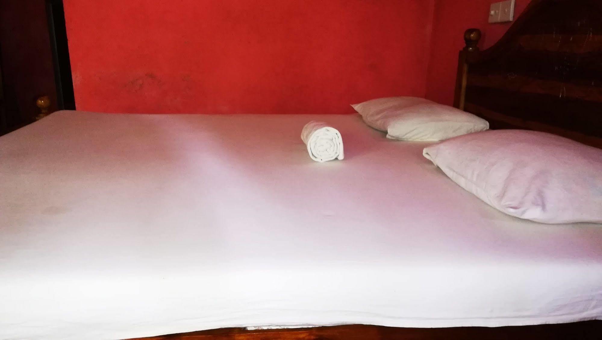 Bluesky Guest House Dambulla Exterior foto